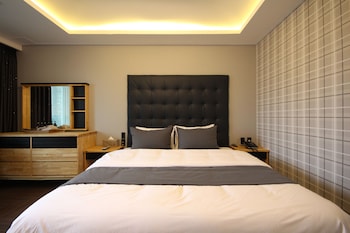 brown dot hotel jinhae