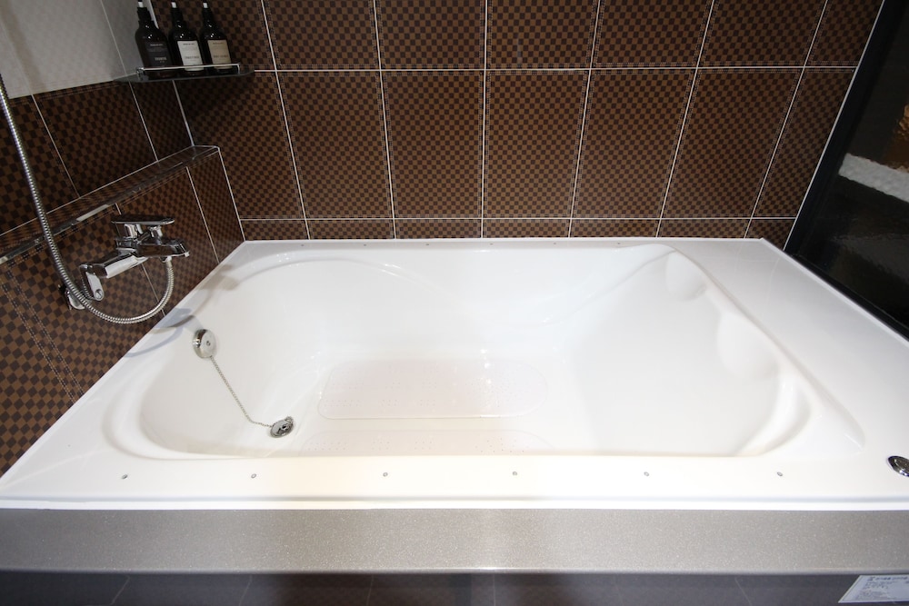 brown dot hotel jinhae