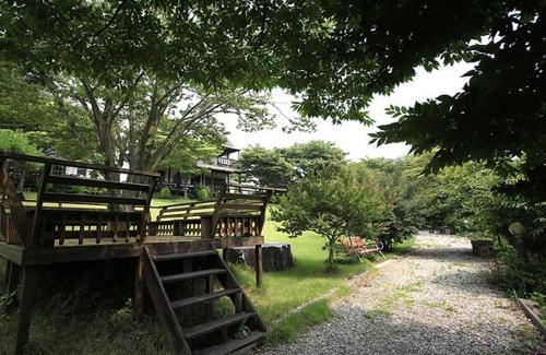 anmyeondo lake park pension