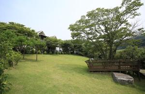 anmyeondo lake park pension