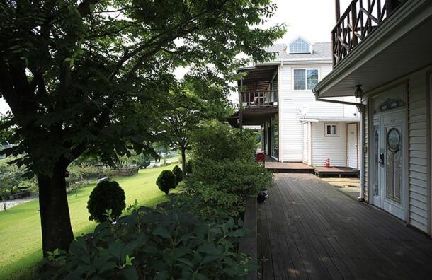 anmyeondo lake park pension