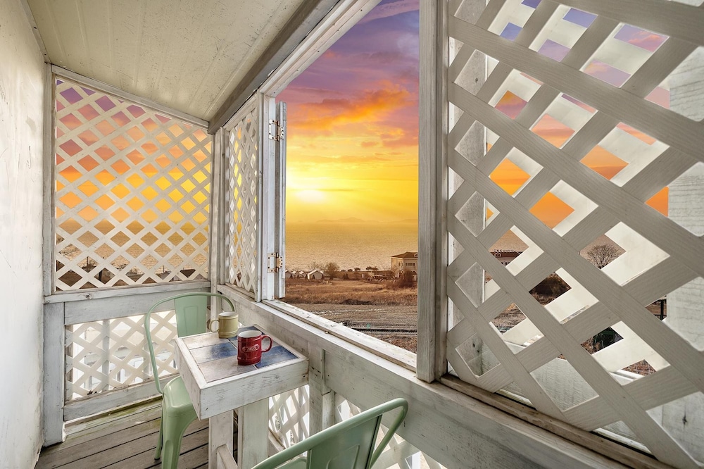 ganghwa vintage box pension