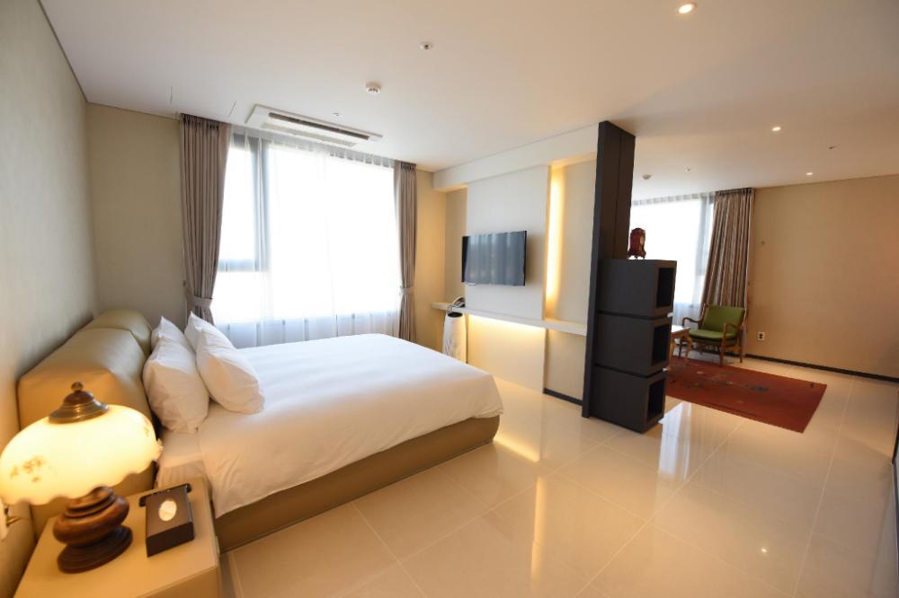 geoje art nouveau suite hotel