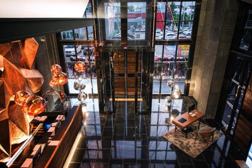 best louis hamilton hotel changwon