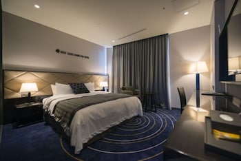 best louis hamilton hotel changwon