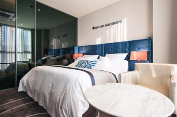 best louis hamilton hotel changwon