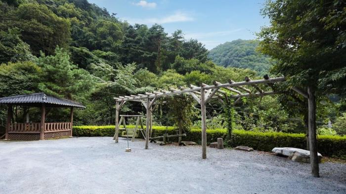 danyang sobaeksan tongnamu pension