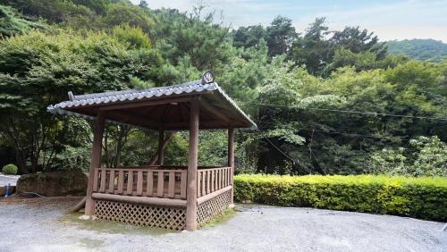 danyang sobaeksan tongnamu pension