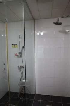 v hotel