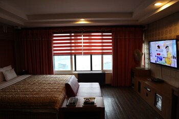 v hotel