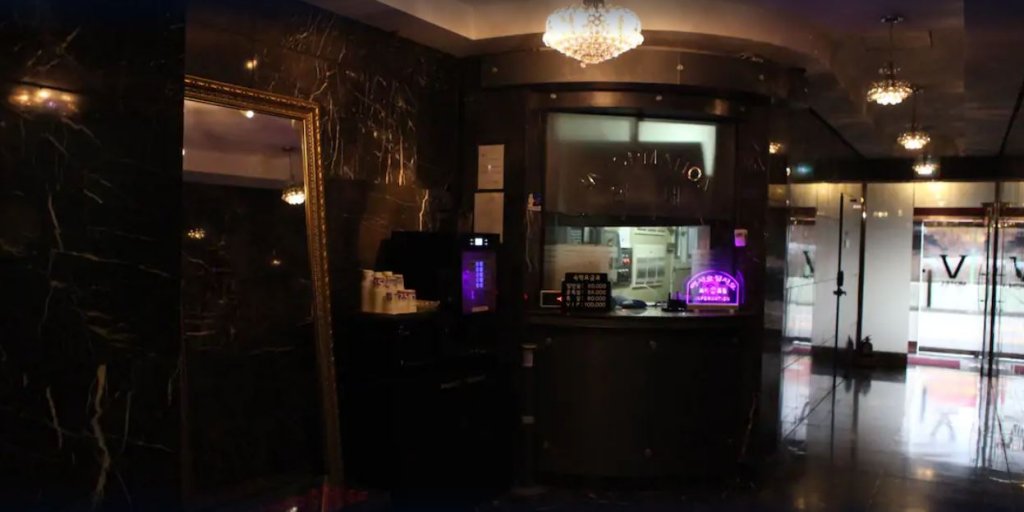 v hotel