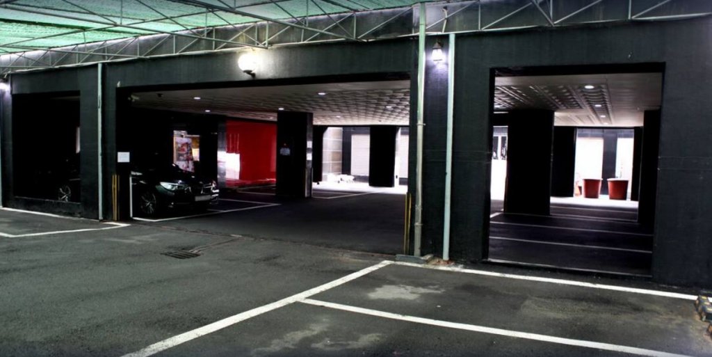 v hotel