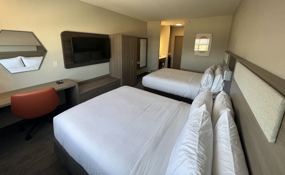 holiday inn express wichita north park city by ihg