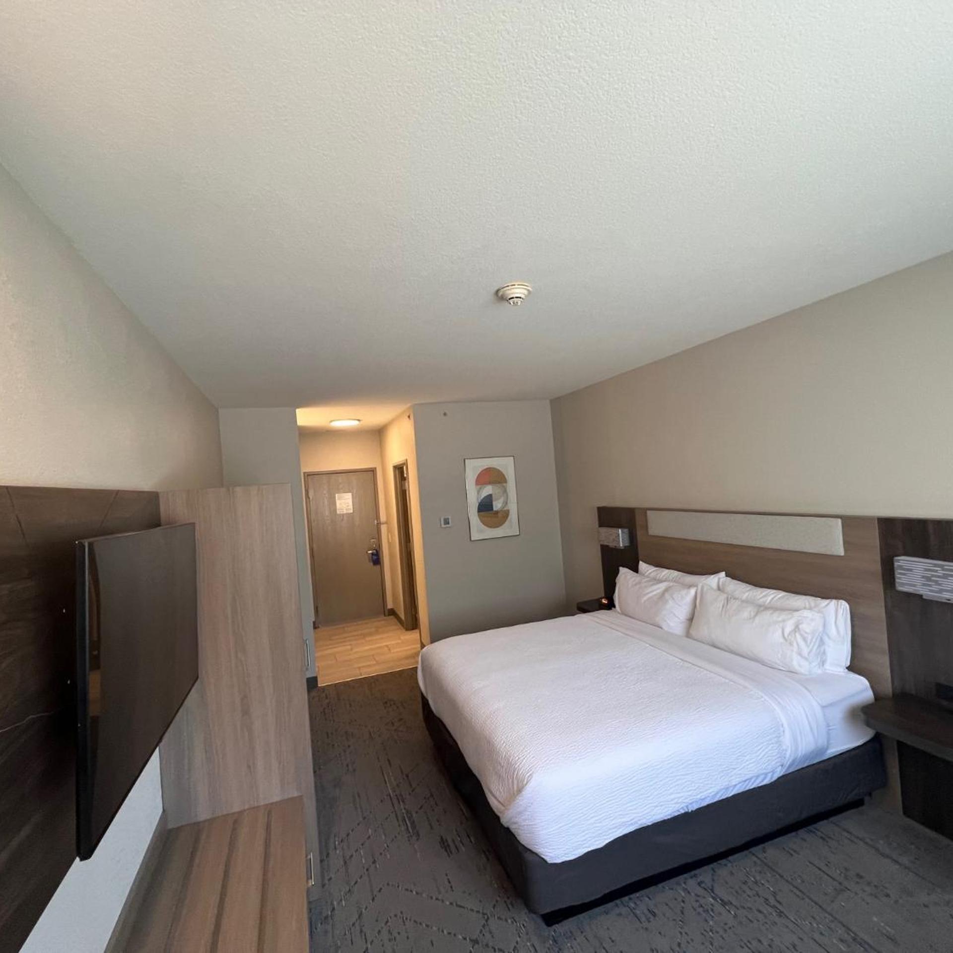 holiday inn express wichita north park city by ihg