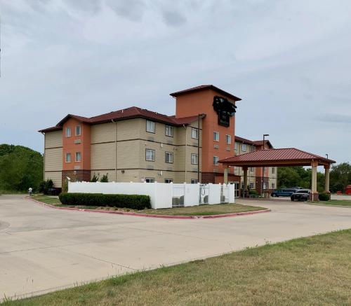 holiday inn express wichita north park city by ihg
