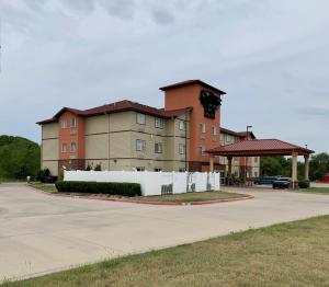 holiday inn express wichita north park city by ihg