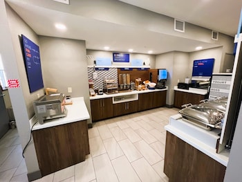 holiday inn express wichita north park city by ihg