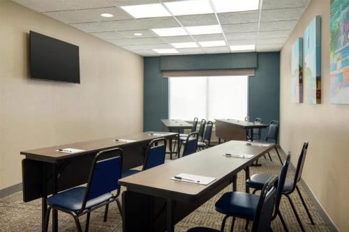 hampton inn derby wichita southeast