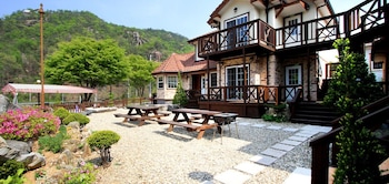 danyang sugukdang pension