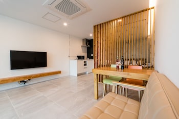 w jiwoo resort