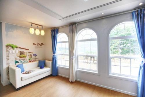 hapcheonho view smile pension