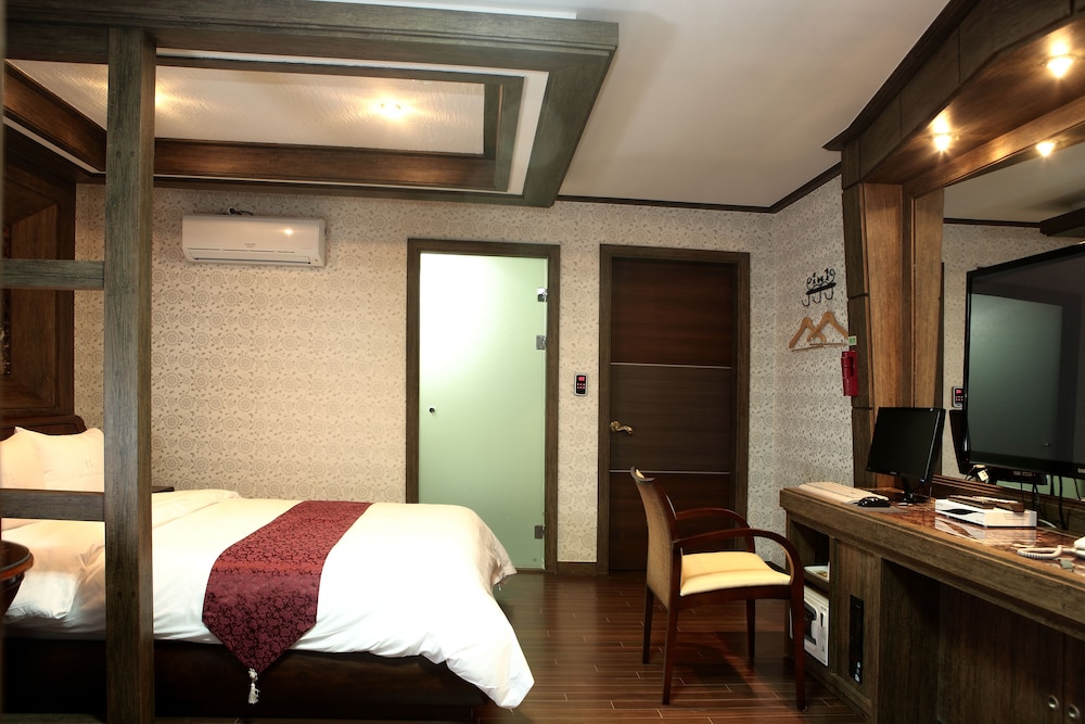 ritz castle resort