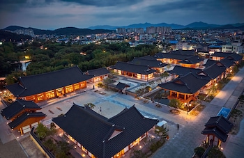 hanok stay namwonyechon by kensington