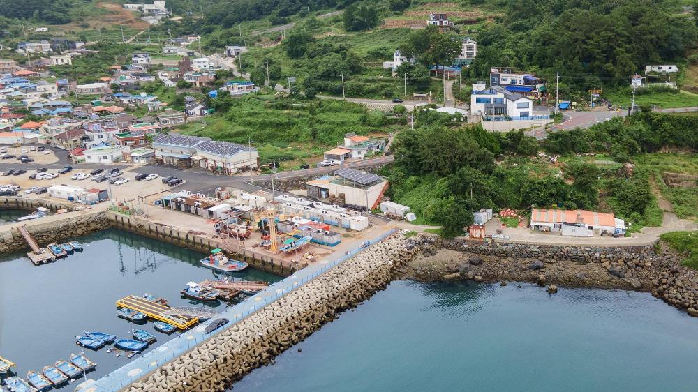 tongyoung blue house spa pension