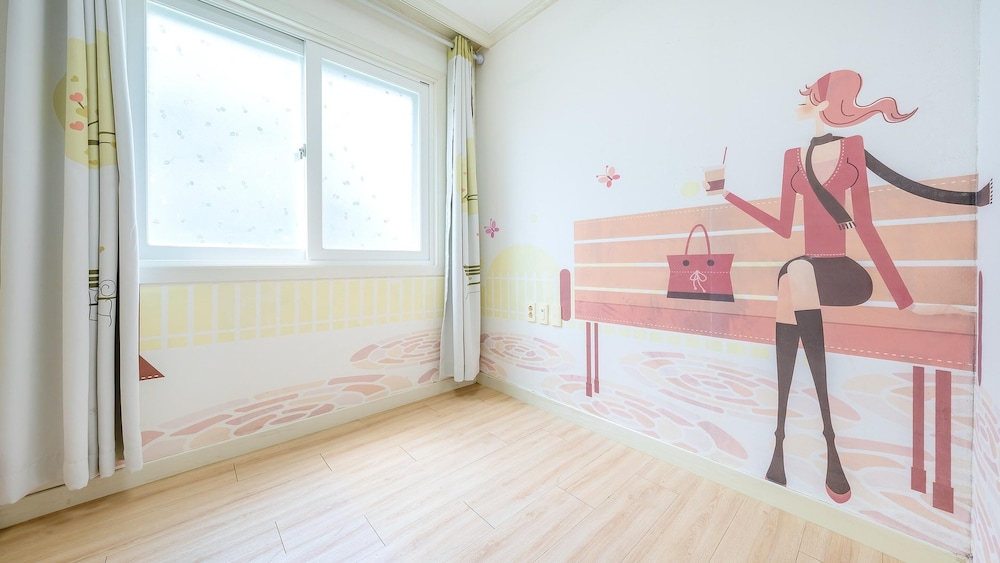 tongyoung blue house spa pension