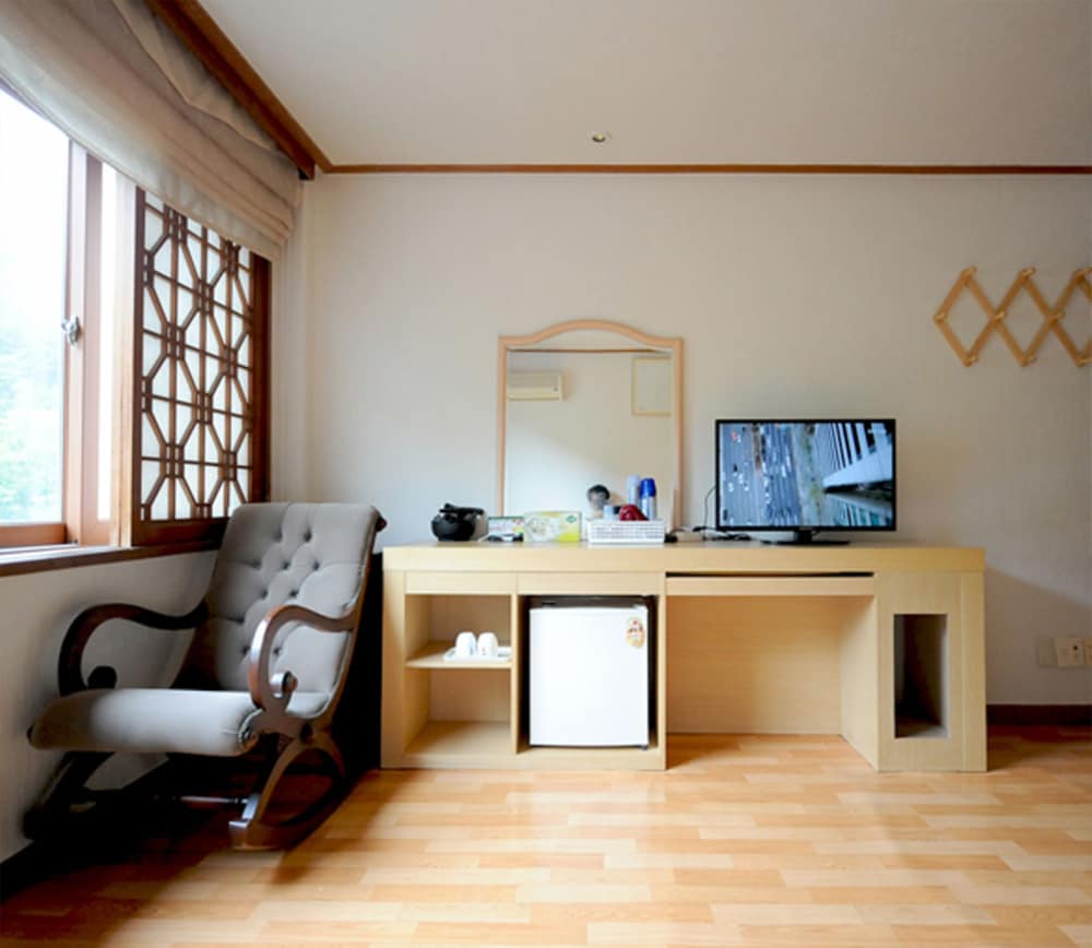 gurye little prince pension