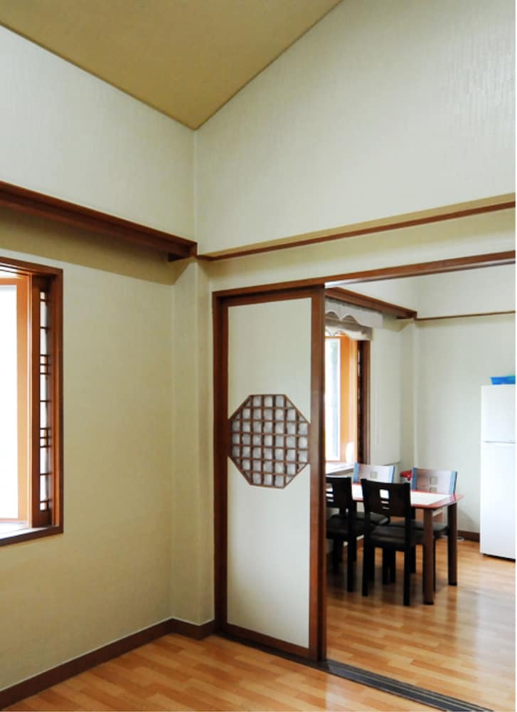 gurye little prince pension