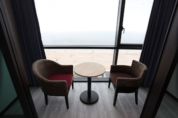hotel wooyeon flora