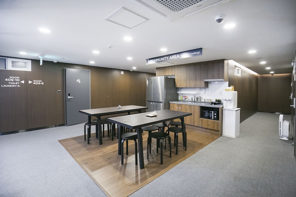 philstay myeongdong station hostel