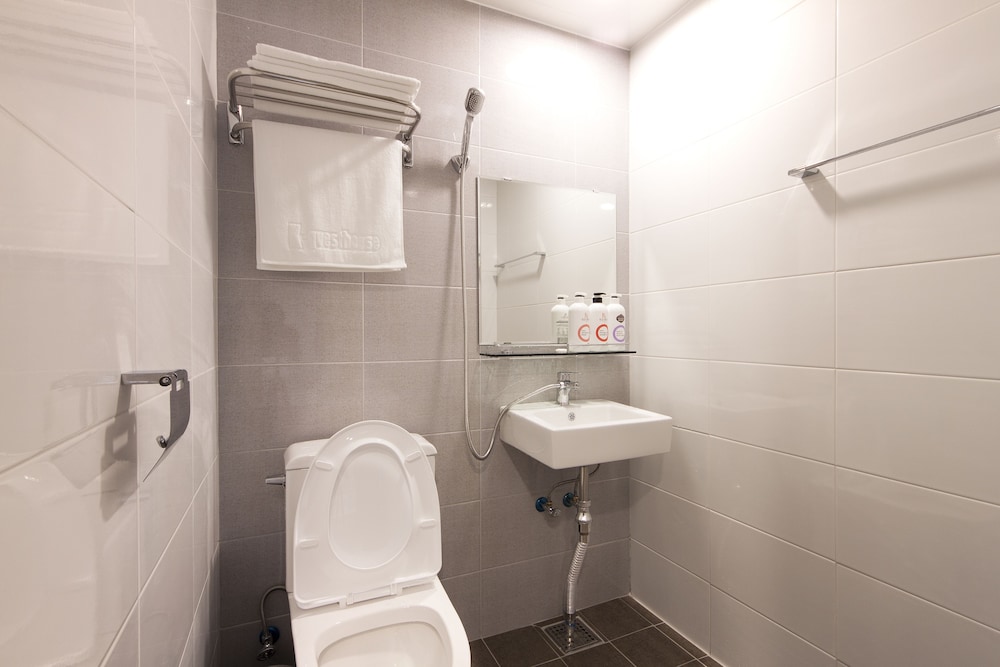 k guesthouse premium nampo 1