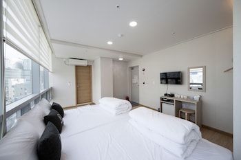 k guesthouse premium nampo 1