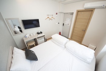 k guesthouse premium nampo 1