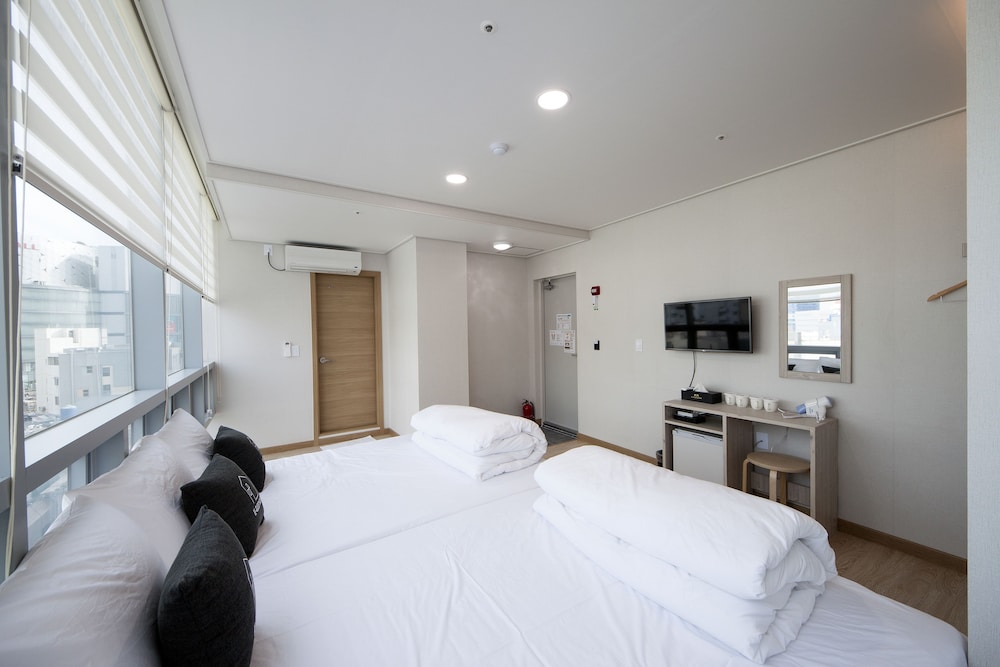 k guesthouse premium nampo 1