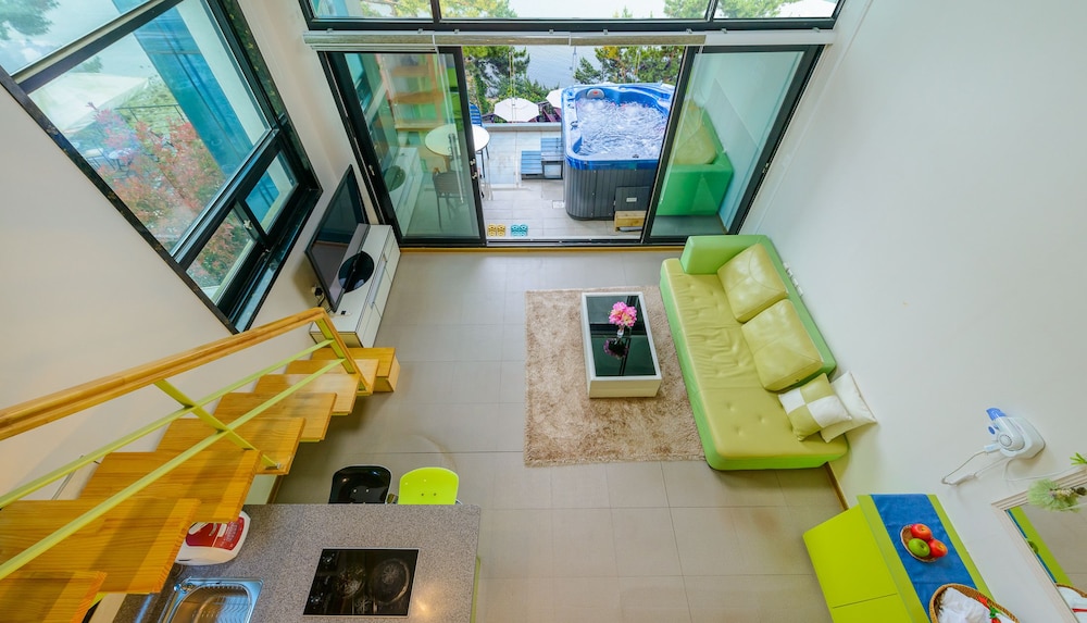 tongyeong honey spa pension