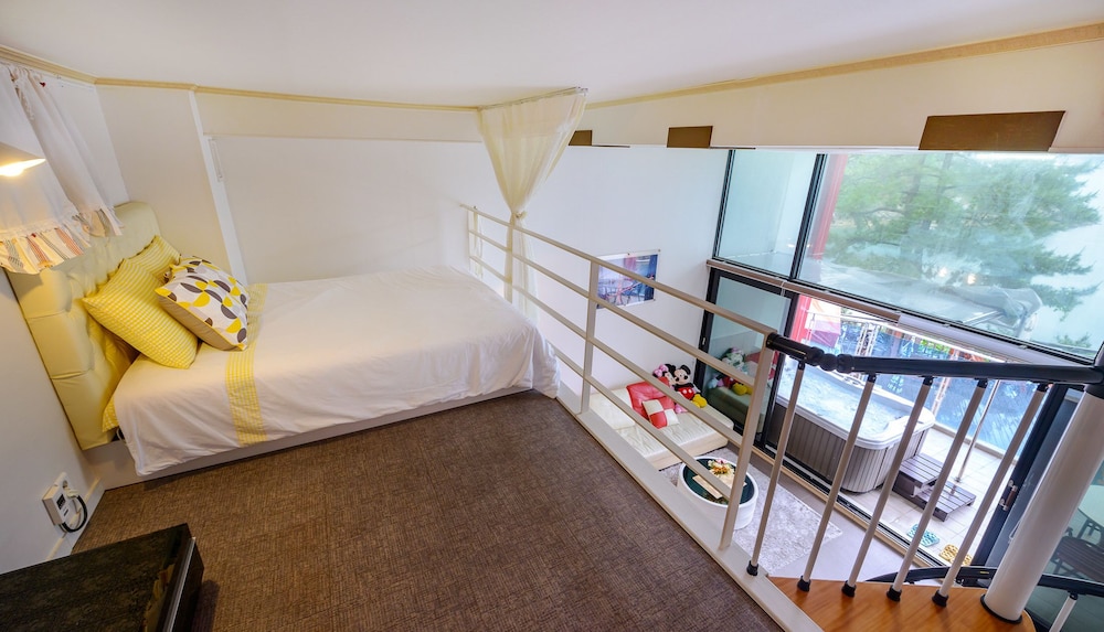 tongyeong honey spa pension