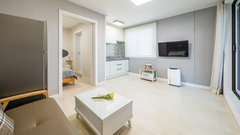 yeongwol you and i spa pension