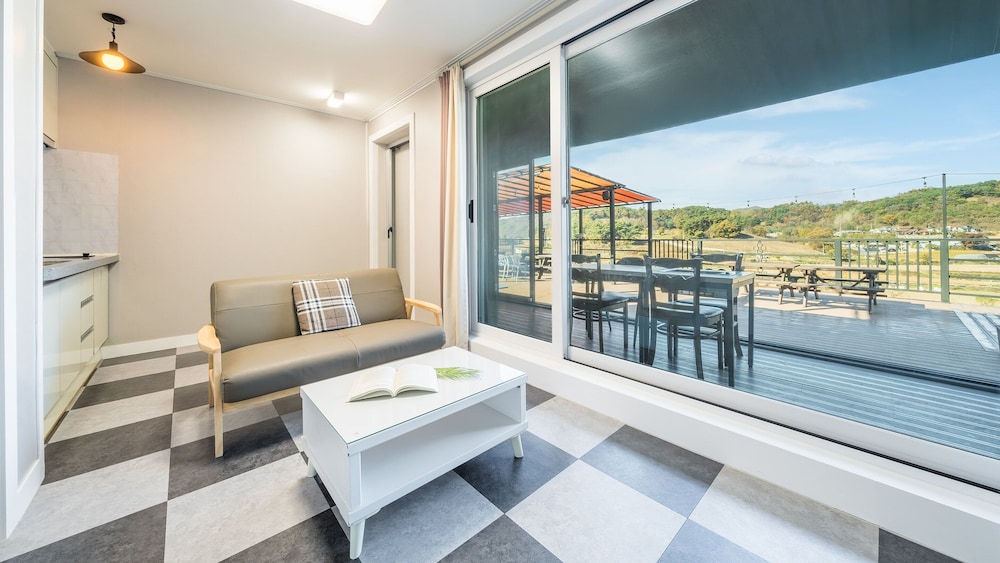 yeongwol you and i spa pension