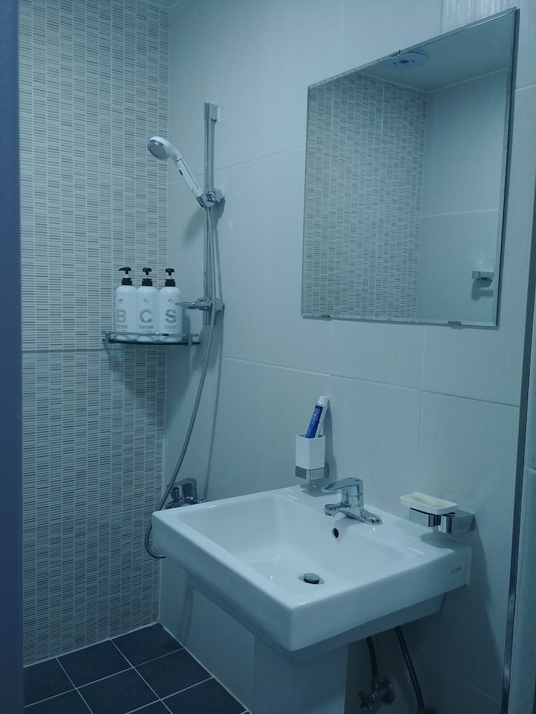 the bomgoro guest house in daegu