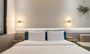 brown dot hotel masan