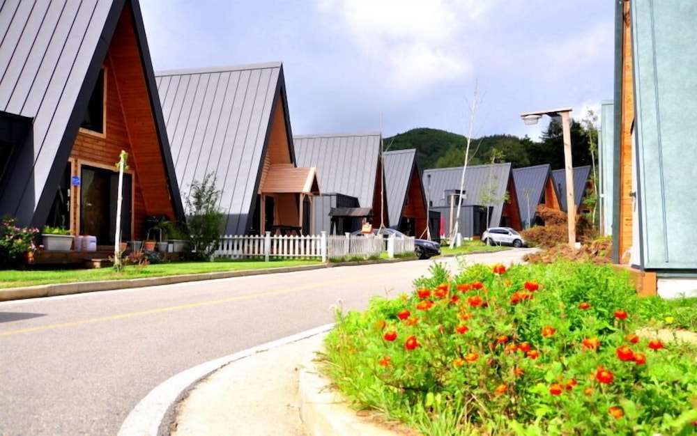 daegwallyeong sheep village pension