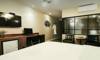 the hotel changwon