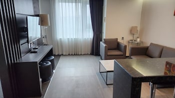 yongin central coop hotel
