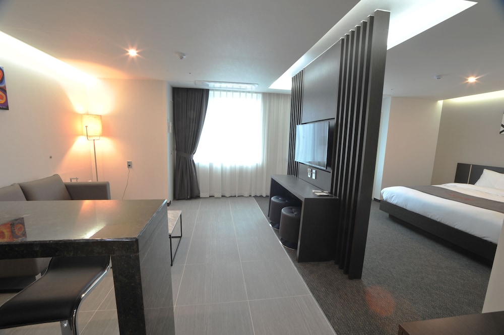 yongin central coop hotel