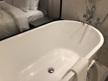 weave suites sunyu parkside