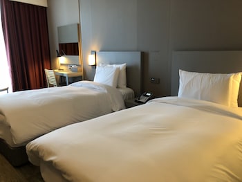 weave suites sunyu parkside
