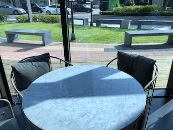 Weave Suites - Sunyu Parkside,132 Yangpyeong-Ro, Yeongdeungpo-Gu,2 star